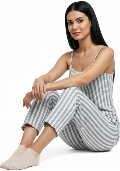 Kadın Rahat Ev & Uyku Pijama Takımı Gri Çizgili Desen modelleri