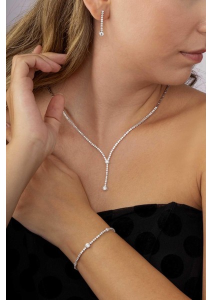 Tektaş Detaylı Su Yolu Rodyum Kaplama 925 Ayar Gümüş Düğün Seti modelleri