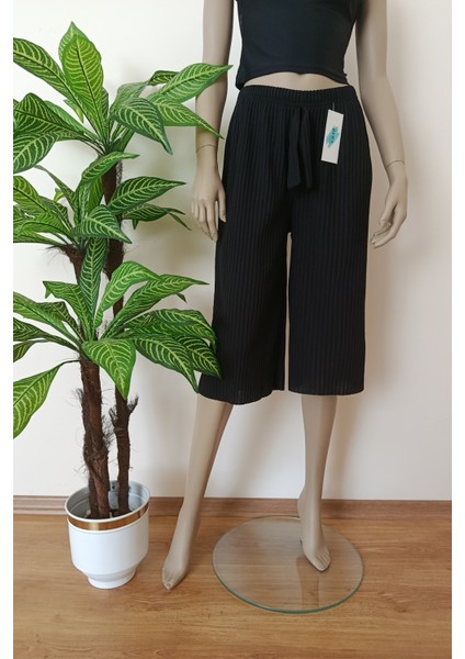 Kadın Fitilli Çizgili Raporlu Pamuklu Bermuda Pantolon indirimleri