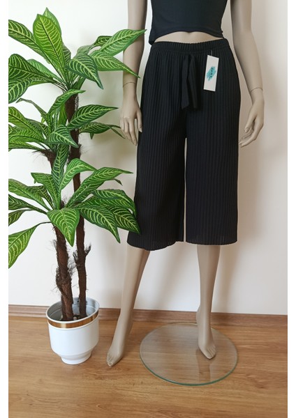 Kadın Fitilli Çizgili Raporlu Pamuklu Bermuda Pantolon