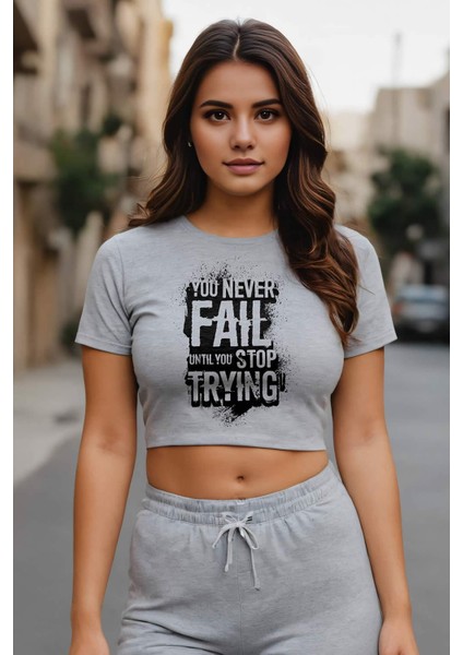 Asla Vazgeçme! Baskılı Gri Melanj Crop Top