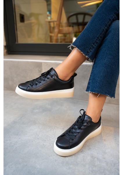 Skye Siyah Hakiki Deri Düz Spor Ayakkabı modelleri