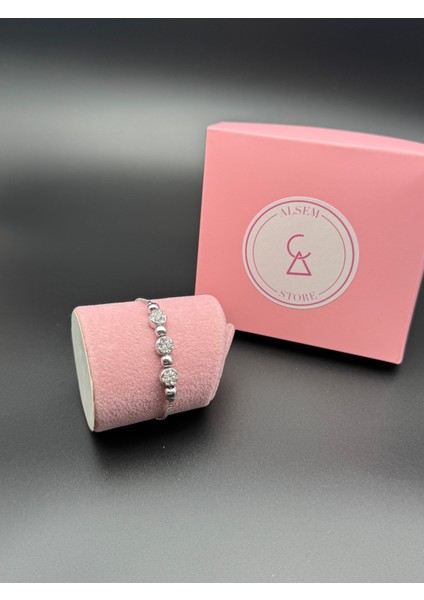 Gümüş Renk Ayarlanabilir Işıltılı Üçlü Yuvarlak Taşlı Toplu Zincir Bileklik , Zirkin Taşlı Bileklik