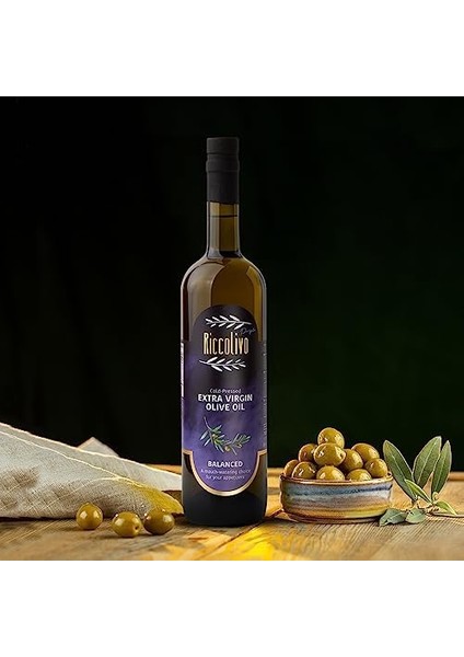 Riccolivo Soğuk Sıkım Natürel Sızma Zeytinyağı Mor (Dengeli) 750 ml Cam Şişe - Ağızda Dengeli ve Uyumlu Bir Tat Bırakır - Mezeleriniz Için Ağızları Sulandıran Bir Tercih - Erken Hasat fiyatları