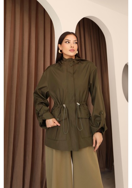 Kadın Haki Kapüşonlu Katlama Kol Detaylı Trençkot fiyatları
