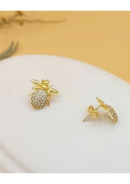 Minimal Işıltılı Arı Küpe Gold Renk indirimleri