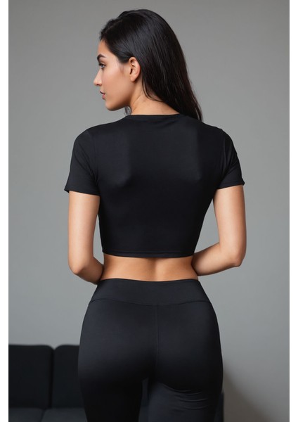 Love Baskılı Siyah Crop Tişört fiyatları