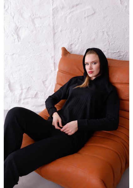 Kadın Oversize Kapüşonlu Takım