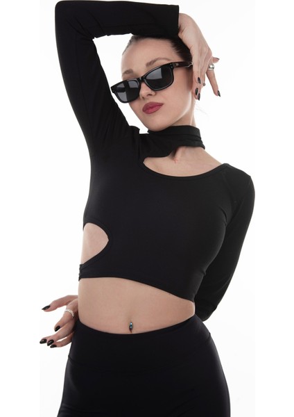 Siyah Pencere Detaylı Bluz fiyatları