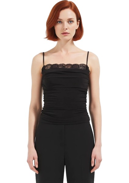 Kadın Degaje Yaka Dantel Detaylı Örme Üst Günlükten Özel Anlara Şıklık Katın Kaliteli Şık Rahat fiyatları