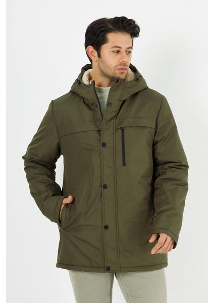 İçi Kürklü Su ve Rüzgar Geçirmez Cepli Kapüşonlu Erkek Mont