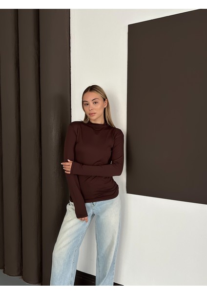 Kadın Parmak Detaylı Body