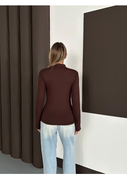 Kadın Parmak Detaylı Body