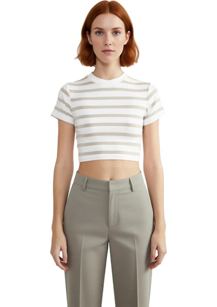 Şık Çizgili Viskoz Crop Bluz Yazlık Rahat Fitted Kalıp Uzun Ömürlü Seçkin Malzeme Trend Tasarım modelleri