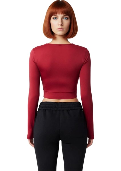 Kadın Crop Bisiklet Yaka Fitted Kalıp Örme Koyu Pencere Cut Out ve Baş Parmak Delik Spor Üst Bluz modelleri