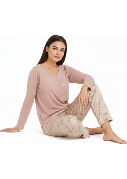 Üstü Yazılı Altı Çiçek Desenli Elite Viscose Uzun Pijama Takımı Pudra 3564
