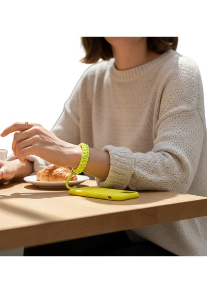 NEON SARI PARACORD BİLEKLİK TELEFON ASKISI TÜM KILIFLARA UYUMLU