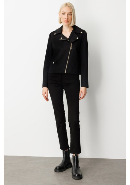 Kadın Simli Kumaş Süs Kapak Cepli Mont 8013 Siyah modelleri