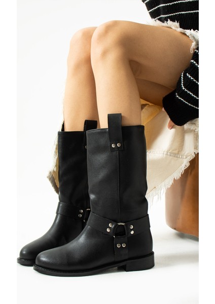 Olala Siyah Renkli Kemer Detaylı Kısa Topuklu Kadın Bot fırsatları