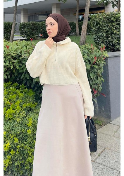 Yaka Fermuarlı Crop Triko Kazak Ekru