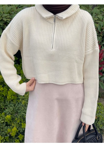 Yaka Fermuarlı Crop Triko Kazak Ekru modelleri