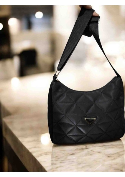 Shyne Kadın Kapitone Tasarım Şık Omuz Çanta fiyatları