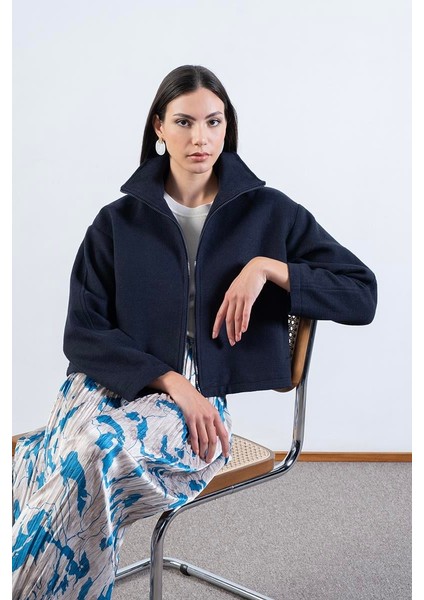 Prosperino Dik Yaka Önden Fermuarlı Mont Lacivert modelleri