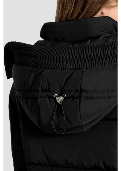 Kadın Eleonor Büzgü Detaylı Kapüşonlu Şişme Mont - Siyah