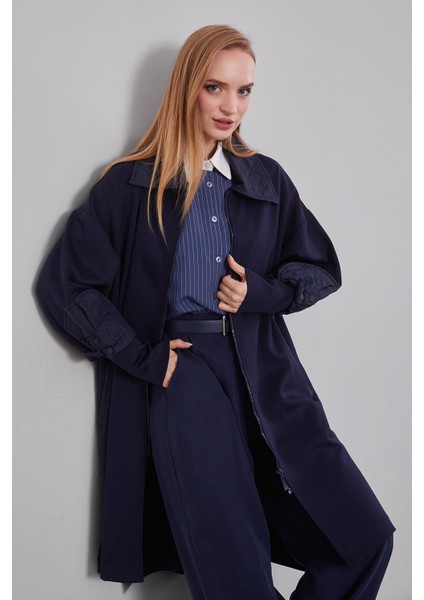 Lacivert Kol Kapitone Detaylı Kap modelleri