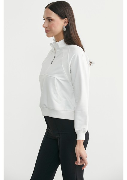 Dik Yaka Kanguru Cepli Crop Sweatshirt - Krem fırsatları