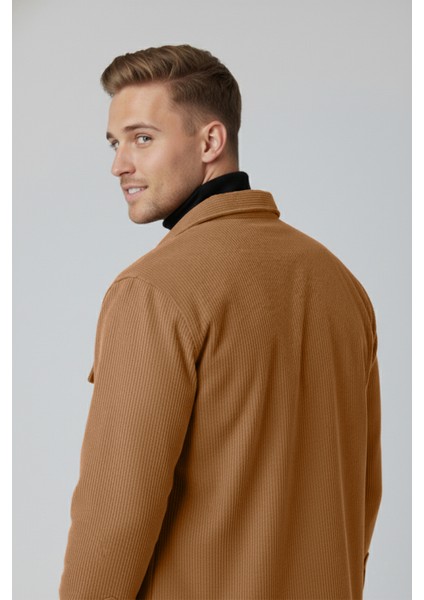 Camel Cepli Likralı Kadife Kumaş Rahat Kesim Erkek Gömlek – Yumuşak Dokulu, Şık Tasarım Gömlek 2600759 fiyatları