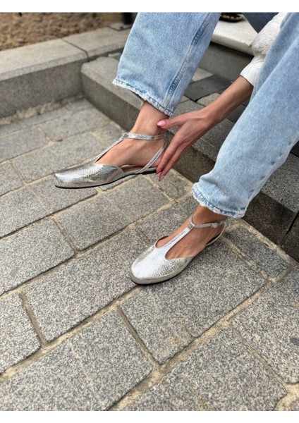 Roselie Kadın Ayakkabı Yuvarlak Burun Arkası Açık Model Büyük Numara fiyatları