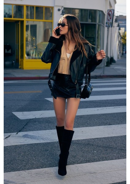 Suni Deri Şort Etek