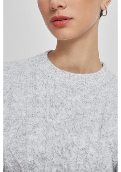 Gri Desenli Uzun Kollu Triko fırsatları