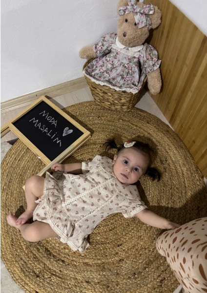 Çiçekli Bebek Elbise Takımı fiyatları