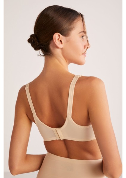 Martina Kadın Toparlayıcı Dantelli Sütyen fırsatları