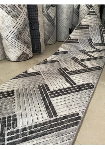 Kaymaz Tabanlı Makinada Yıkanabilir Halı fırsatları