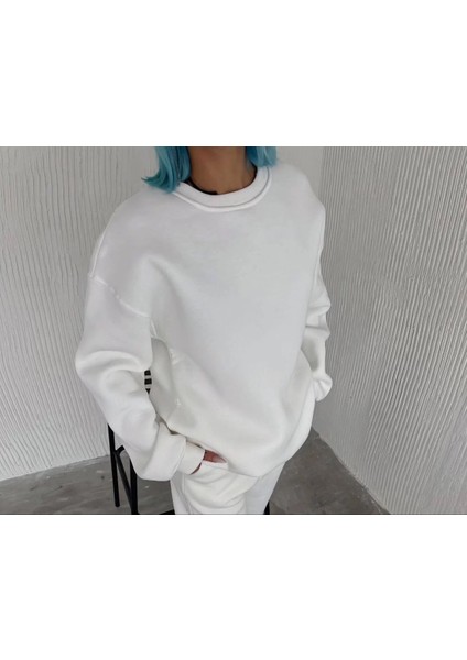 Kışlık Bisiklet Yaka Üç Iplik Basic Sweatshirt - Beyaz fiyatları