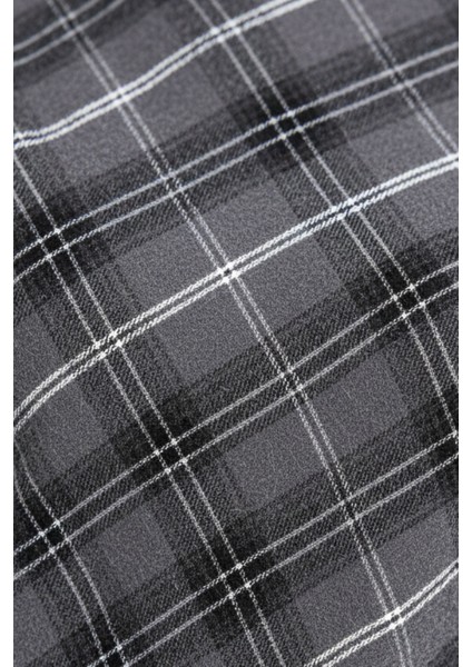 Kadın Tek Omuzlu Asimetrik Kesim Regular Fit Kayık Yaka Kareli Kısa Kollu Bluz - Şık Kadın Bluz indirimleri