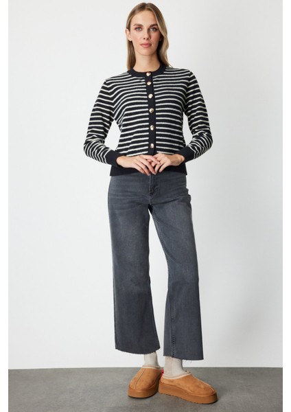Kadın Sıfır Yaka Çizgili Hırka 63901 Siyah modelleri