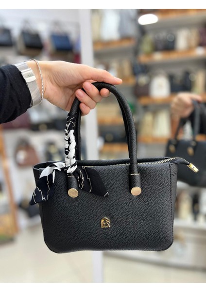67-8123 Kadın Omuz ve Kol Çanta- Siyah