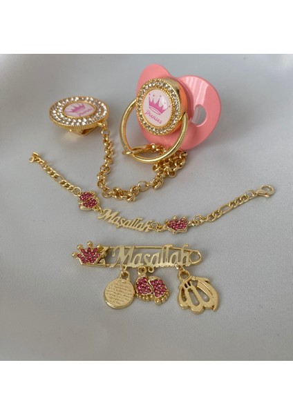 Altın Kaplama Zirkon Taşlı Emzik Seti – Maşallah Iğnesi & Bebek Künyesi Dahil