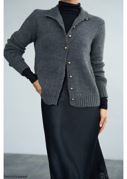 Antrasit Dik Yaka Inci Düğmeli Hırka modelleri