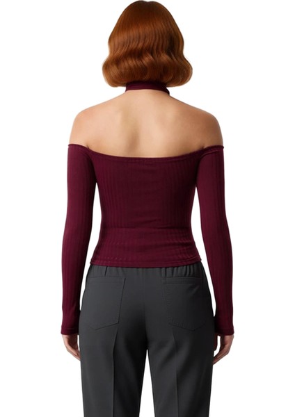 Kadın Örmecarmen Yaka Düşük Kol Crop Bluz Polyester Kaşkorse Dokusuyla Kış Sezonuna Uygun fırsatları