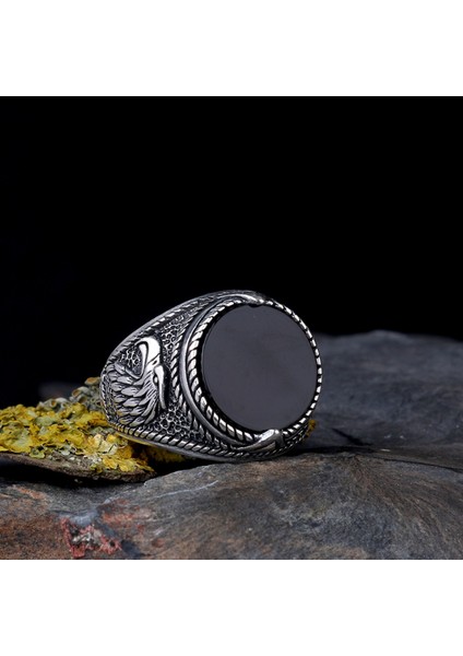 925 Ayar Gümüş Onix Taşlı Kartal Motifli Erkek Yüzük modelleri
