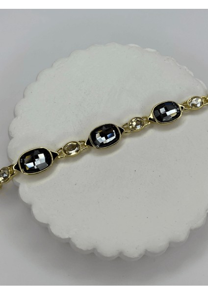 Parlak Koyu ve Açık Renkli Taşlardan Oluşan Gold Bileklik fiyatları