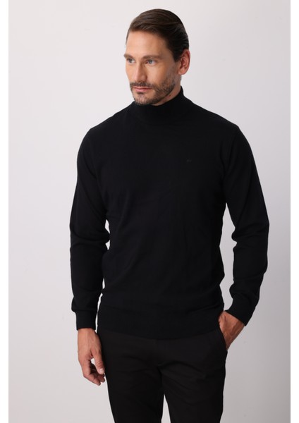 Siyah Standart Fit Dar Kalıp Yarım Balıkçı Düz Triko indirimleri