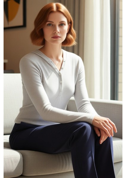 Kadın Vücuda Oturan Kapüşonlu Düğmeli Uzun Kollu Örme Üst Kaliteli Şık Rahat Modern Zarif Günlük