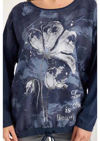 Yaldızlı Çiçek Desenli Yazılı Bluz fırsatları