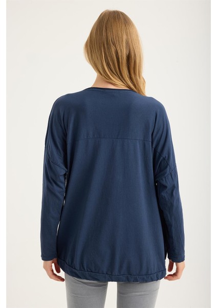 Yaldızlı Çiçek Desenli Yazılı Bluz indirimleri